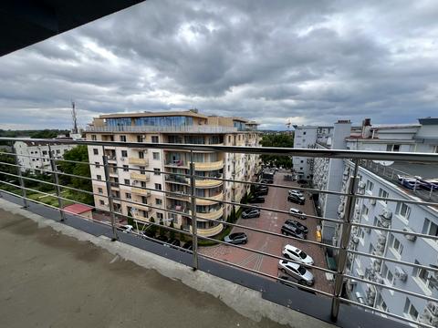 комерційна за адресою Богдана Хмельницького пл., 2