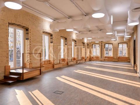 коммерческая по адресу Большая Васильковская ул. (Красноармейская), 33