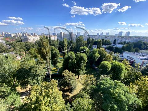 квартира за адресою Академіка Булаховського вул., 30-Б