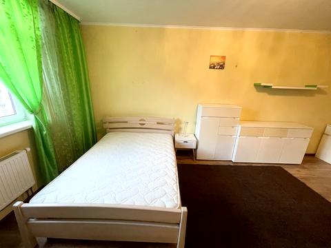 квартира за адресою Сім'ї Кульженків вул. (Петра Дегтяренка), 33