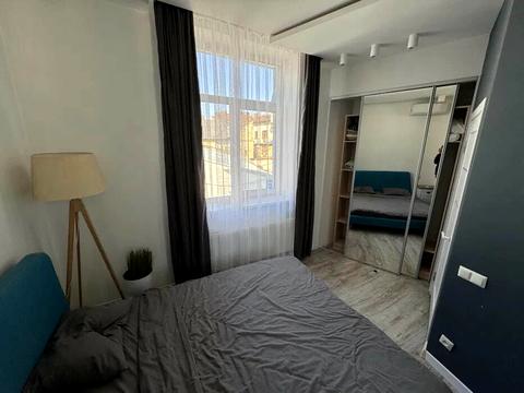 квартира за адресою Джерельна вул., 2