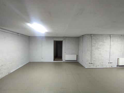 комерційна за адресою Молодіжна вул., 2/3Б