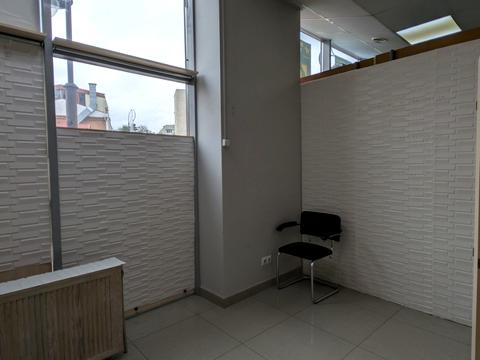 комерційна за адресою Проскурівського підпілля вул., 61