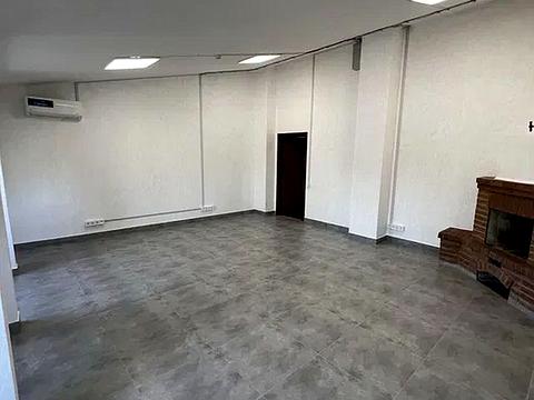 комерційна за адресою Межигірська вул., 87-А