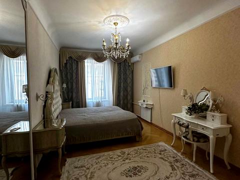 квартира за адресою Кловський узвіз, 14/24