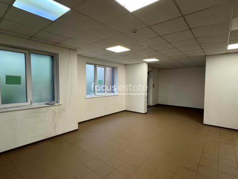 комерційна за адресою Київ, Берестейський просп. (Перемоги), 67