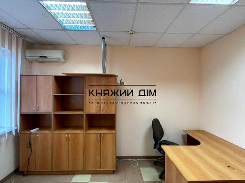 комерційна за адресою Академіка Палладіна просп., 22