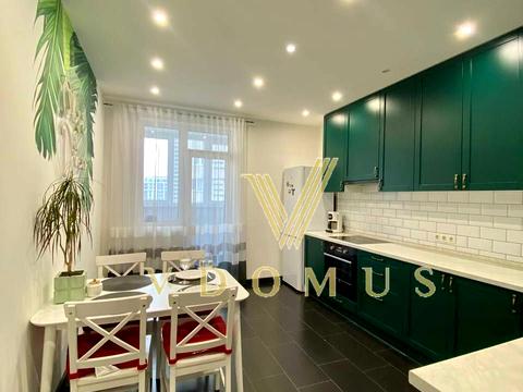 квартира за адресою Андрія Аболмасова вул. (Панельна), 4