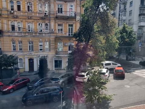 квартира за адресою Заньковецької вул., 6