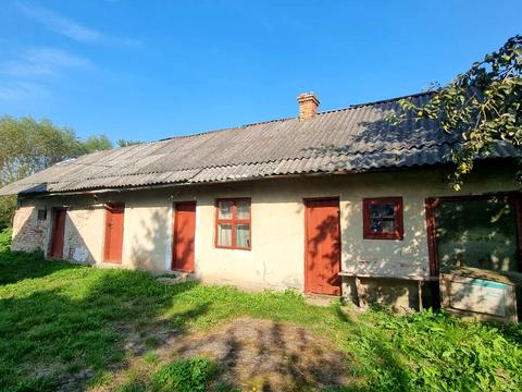 будинок за адресою основна