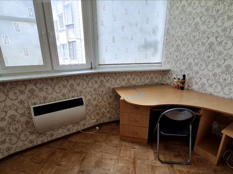 квартира за адресою Академіка Корольова вул., 85