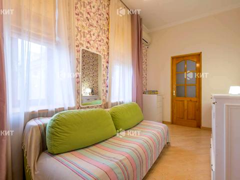 квартира за адресою Ярослава Мудрого вул. (Петровського), 33