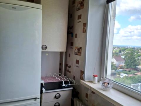 квартира за адресою Електровозна вул., 21
