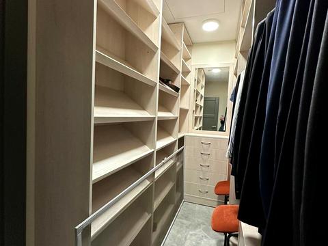 квартира по адресу Раисы Окипной ул., 18