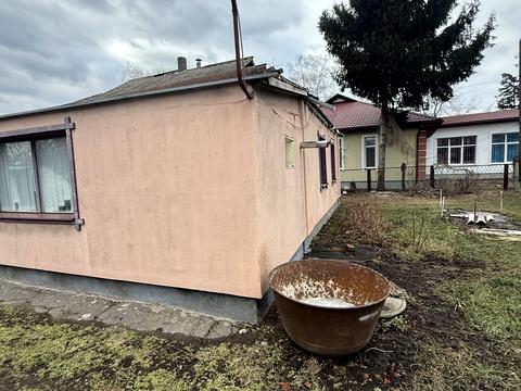 будинок за адресою Каштанова, 36
