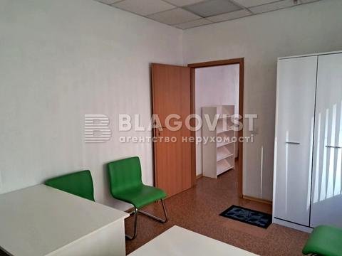 коммерческая по адресу Леси Украинки бульв., 21-А