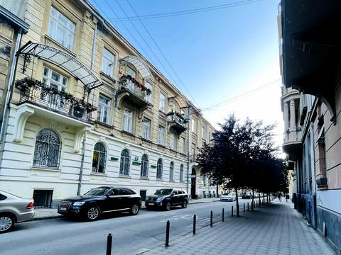 квартира за адресою Львів, кониського, 4