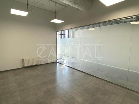 коммерческая по адресу Героев Полка "Азов ул. (Малиновского маршала), 12