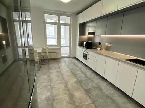 квартира по адресу Драгоманова ул., 10