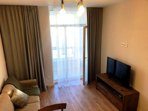 квартира за адресою Салютна вул., 2к7