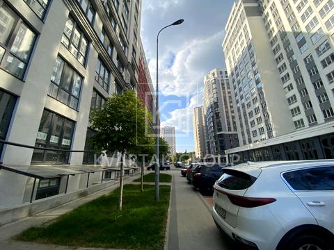 комерційна за адресою Університетська вул., 1-Ч