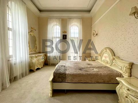 будинок за адресою М'ятна вул.