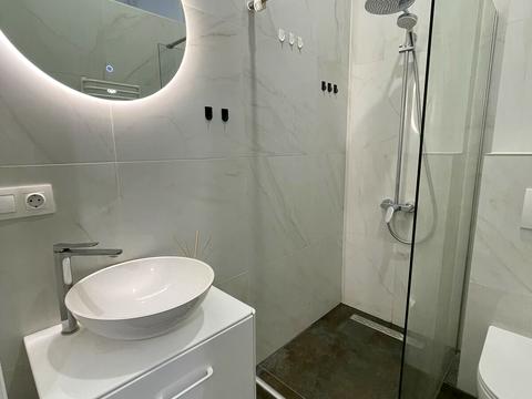 квартира за адресою Августина Волошина вул., 3