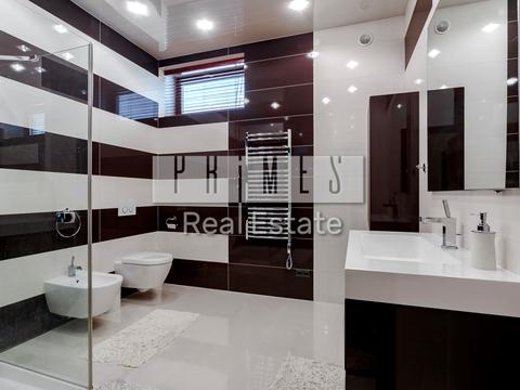 будинок за адресою Осіння