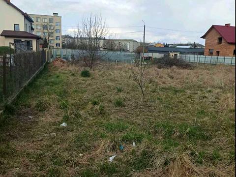 участок по адресу Ивано-Франковск, Юности ул.