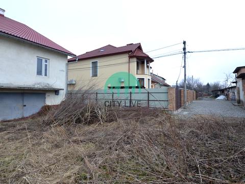 будинок за адресою 24 Серпня вул.