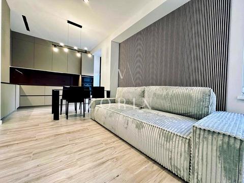 квартира за адресою Троїцька пл., 5