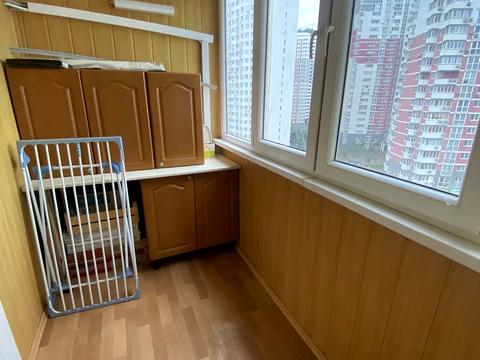 квартира за адресою Драгоманова вул., 1-Б