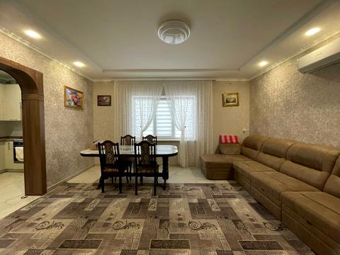 будинок за адресою смт. Воскресенське, Поздовжня