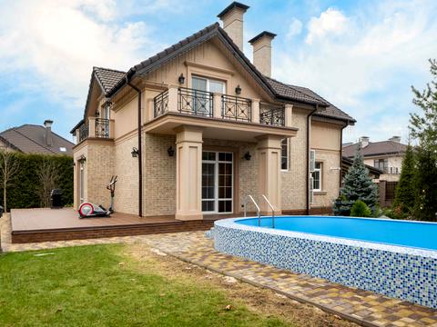 дом по адресу золочівська