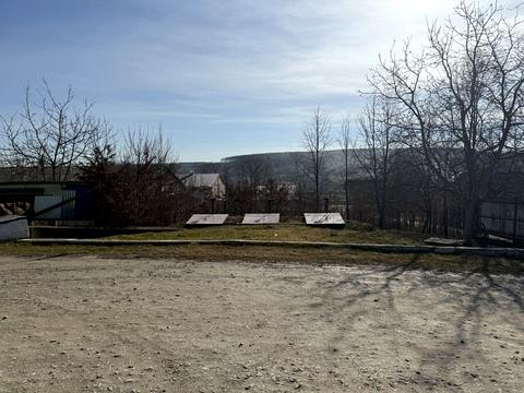 комерційна за адресою Грушевського вул., 63