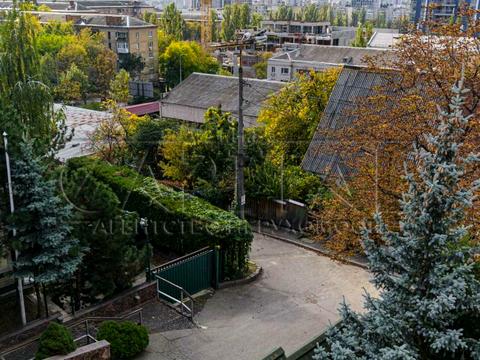 будинок за адресою Павла Загребельного вул. (Миколи Раєвського), 5