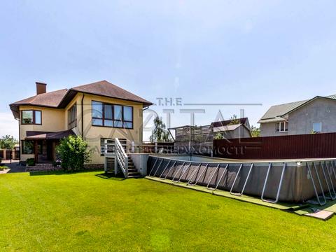 будинок за адресою Молодіжна, 17А