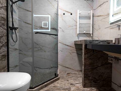 квартира за адресою Степана Бандери вул., 1е