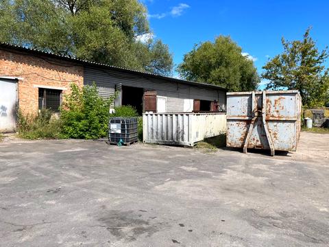 комерційна за адресою Айвазовського вул., 1