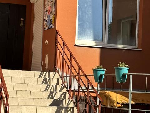комерційна за адресою Райдужний масив вул., 11