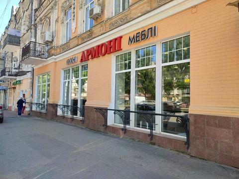 коммерческая по адресу Верхній Вал ул., 30-А