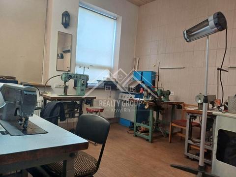 коммерческая по адресу Глінки, 4б