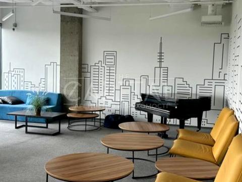 коммерческая по адресу Днепровская набережная ул., 1в