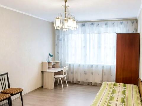квартира за адресою Академіка Глушкова просп., 26