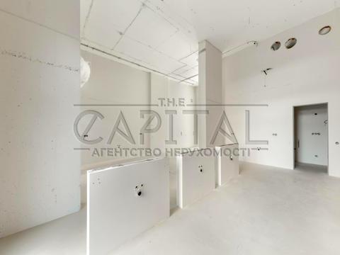 комерційна за адресою Бульварно-Кудрявська вул. (Воровського), 17