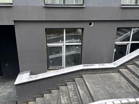 комерційна за адресою Залізнична вул., 9-Б