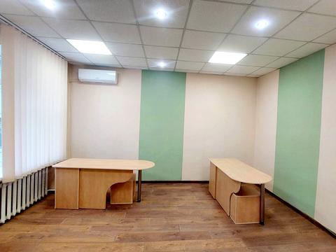 комерційна за адресою Михайла Грушевського вул., 28