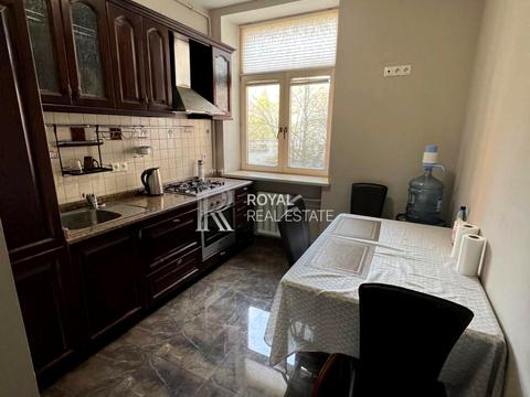 квартира по адресу Круглоуниверситетская ул., 13