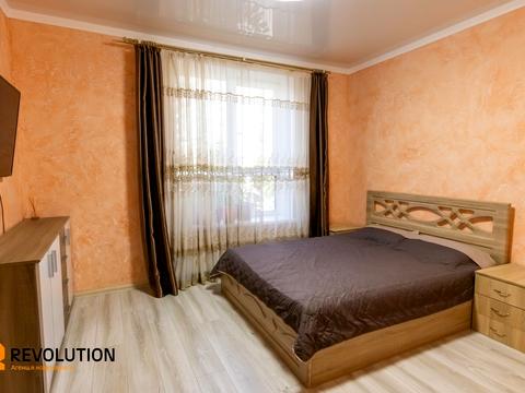 квартира по адресу Героев Небесной Сотни просп., 18/2