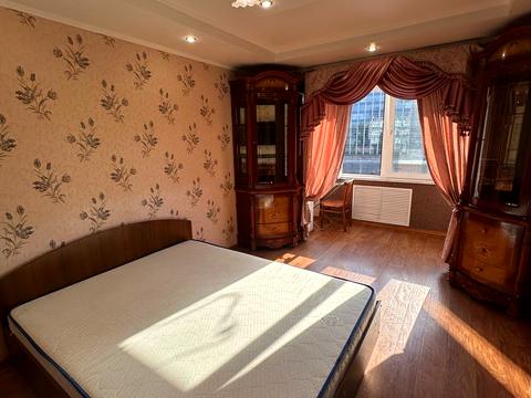 квартира за адресою Велика Васильківська вул. (Червоноармійська), 145/1